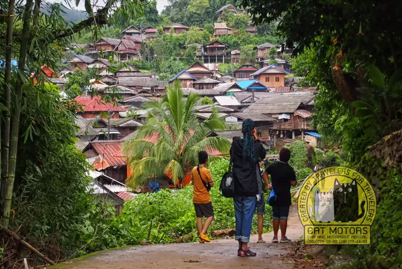 Baan Mae La Ub Lawa Hill Tribe village things to do mae lanoi